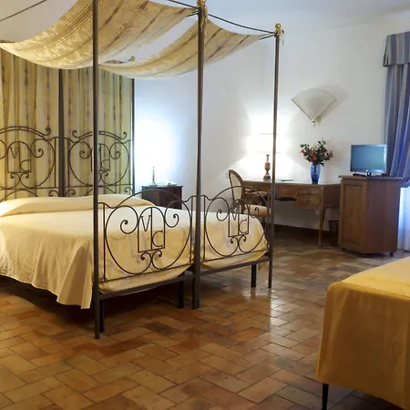 Hotel Villa Ciconia-2
